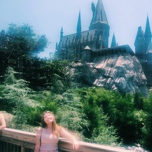 Meet your Posher, Taylor